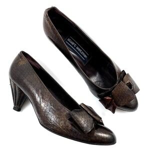 1980's STUART WEITZMAN metallic snakeskin leather pumps